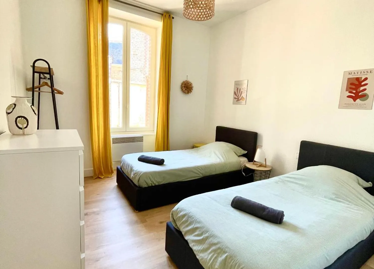 T3 Lumineux Proche De La Mer Avec Place De Parking 디나르